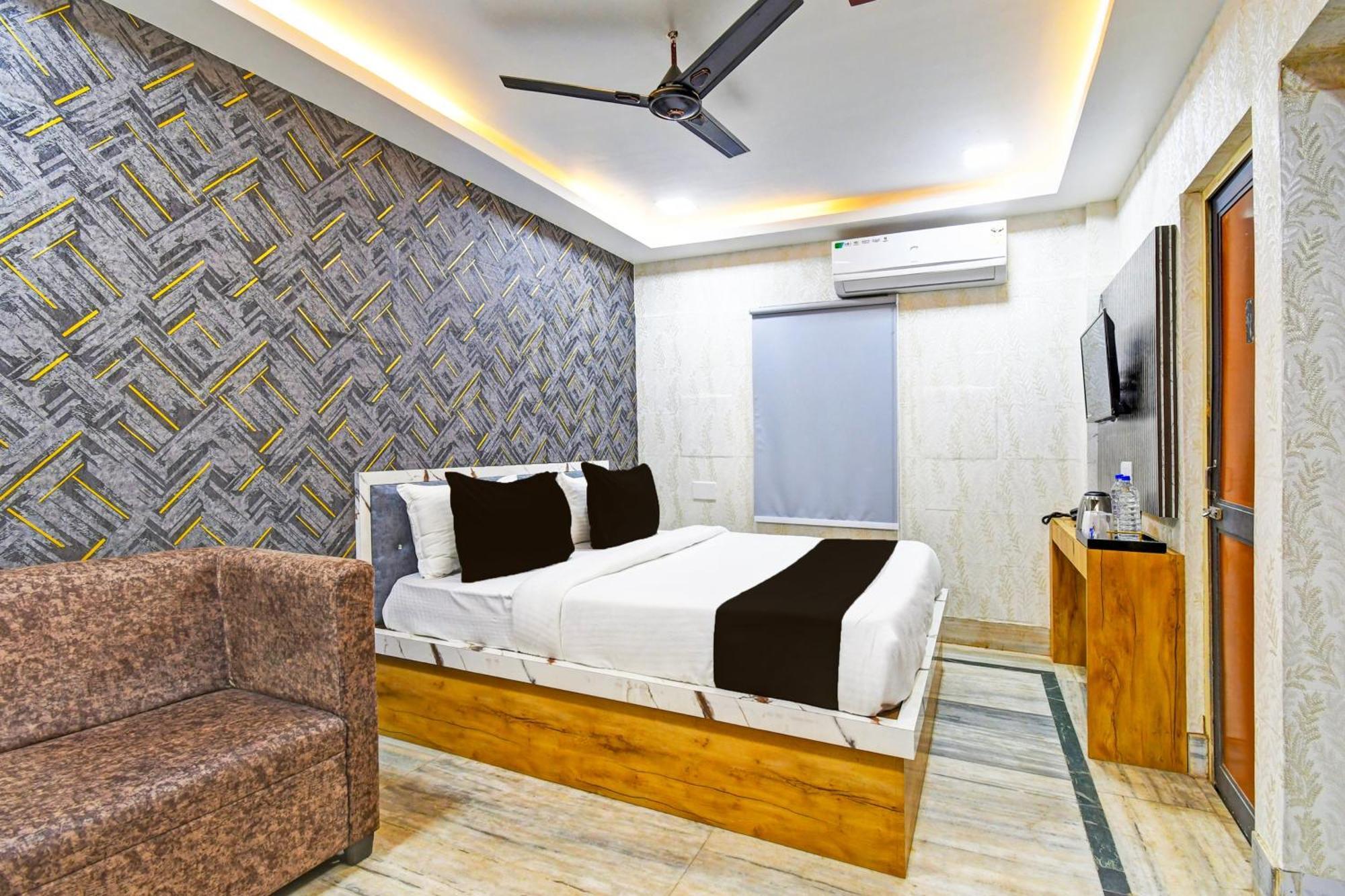 Hotel O Maa Bhubaneswari Hotel エクステリア 写真