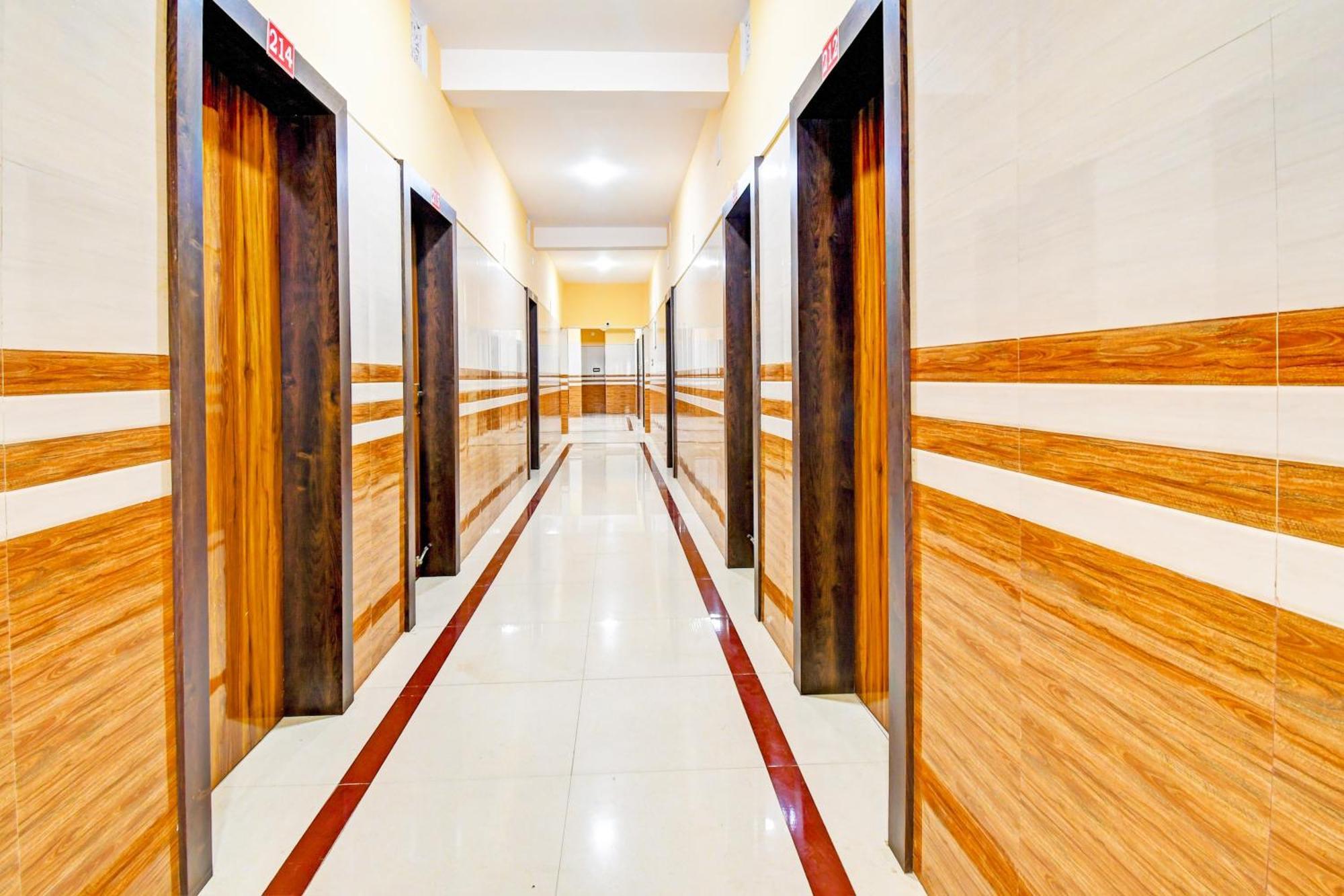 Hotel O Maa Bhubaneswari Hotel エクステリア 写真